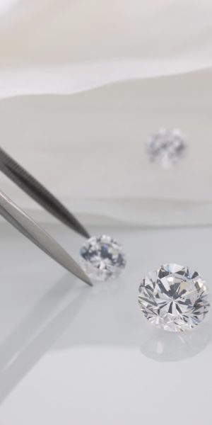 Tweezers and cut diamonds